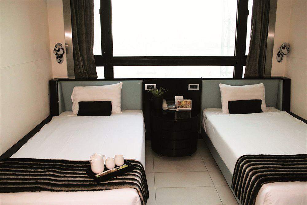 Hong Kong King'S Hotel Zewnętrze zdjęcie